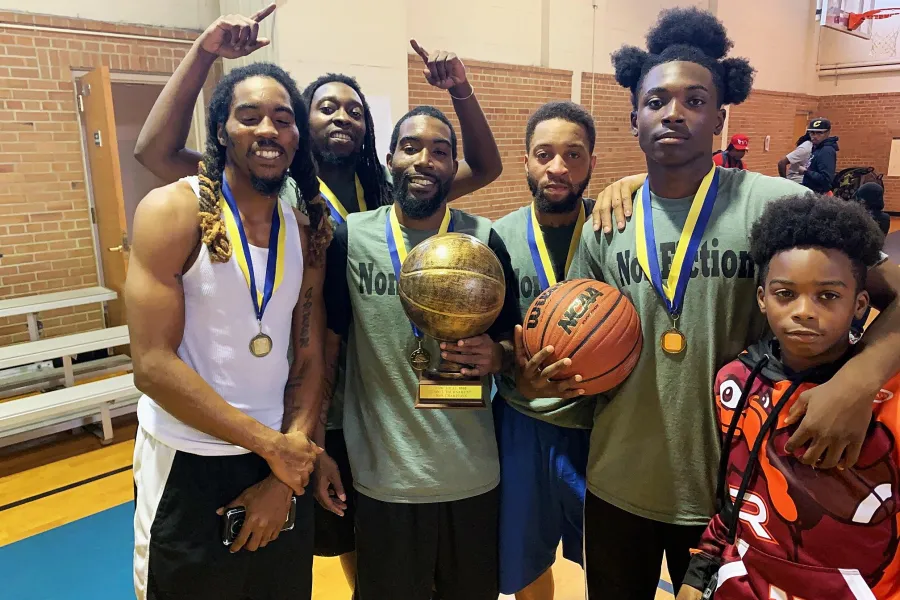 usw_-_local_8888_-_photo_-_basketball_jam_-_trophy_winners.jpeg